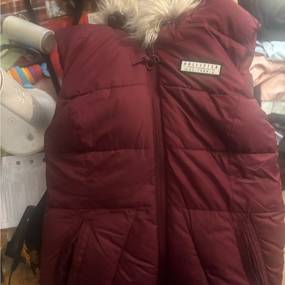 Hollister Maroon Bomber Jacket with Faux Fur Hood - Picture 1 of 9
